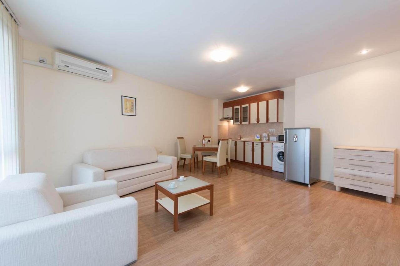 Gt Riviera Fort Beach Apartments Ravda Luaran gambar